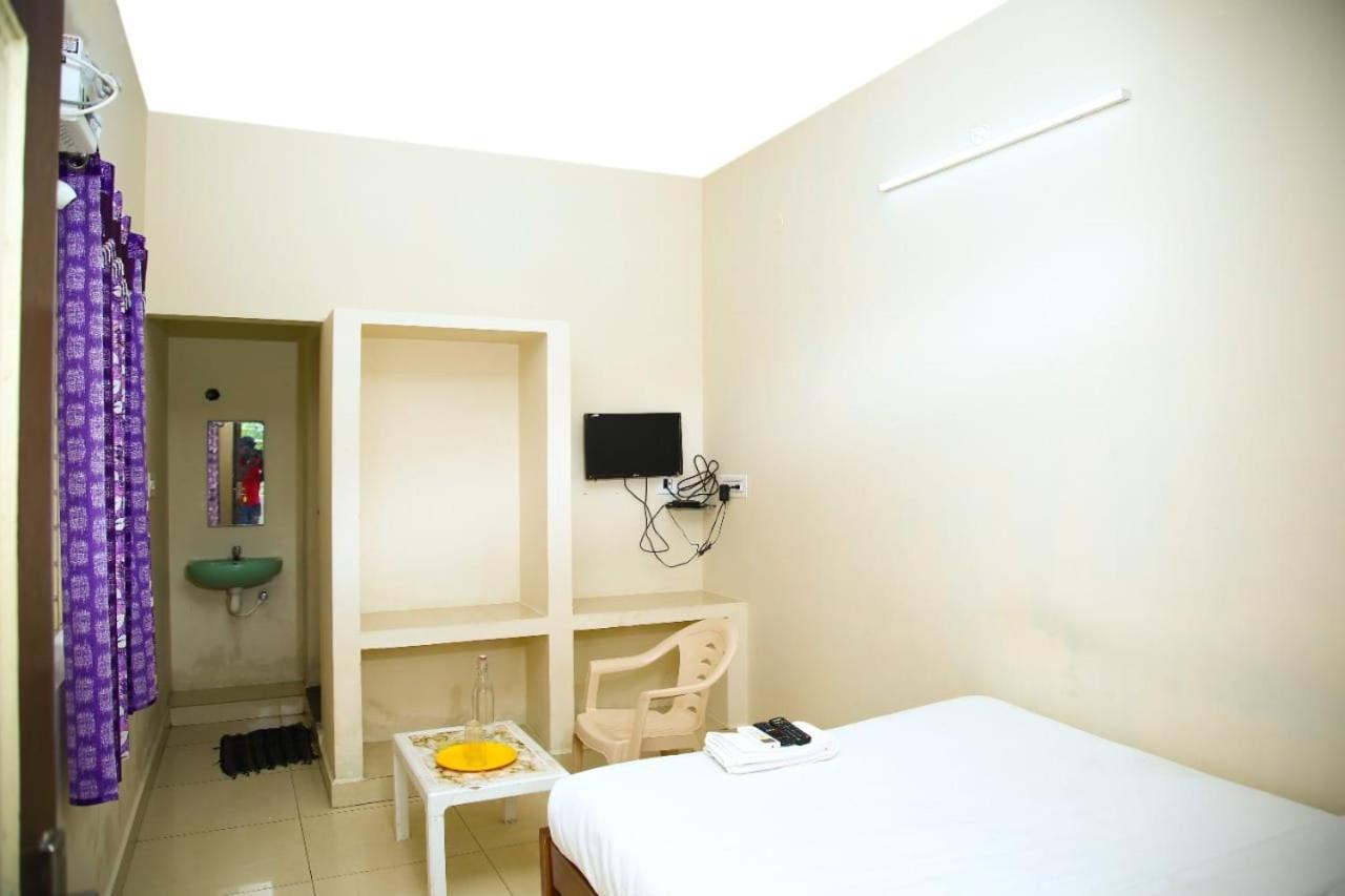 ‌‌Florence Guest House Пондичерри Экстерьер фото