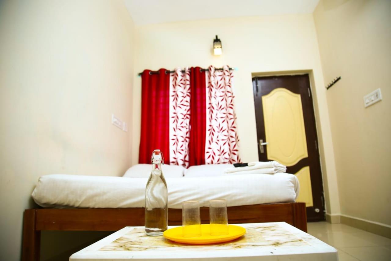 ‌‌Florence Guest House Пондичерри Экстерьер фото