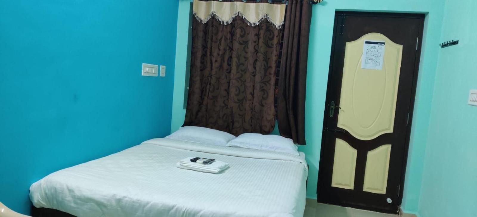 ‌‌Florence Guest House Пондичерри Экстерьер фото